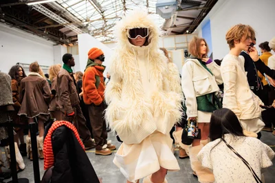 Look 30